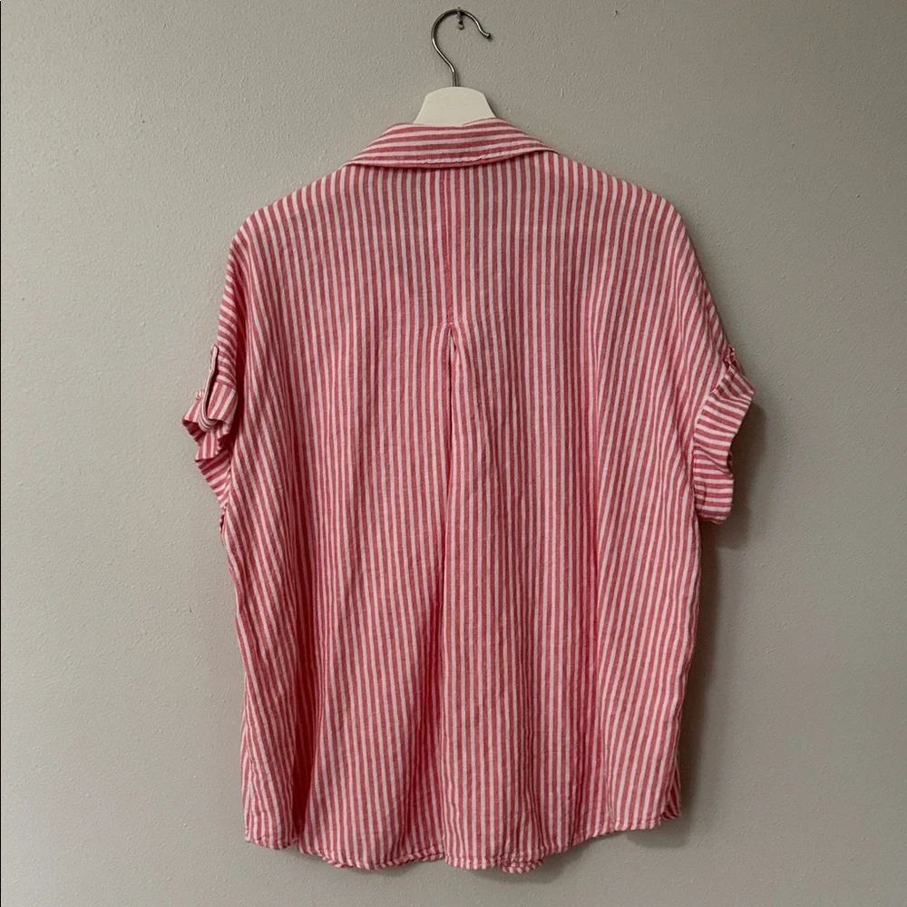 Peach/deamcicle and White Striped Blouse and Shorts Set (look at other pics) - Picture 5 of 14